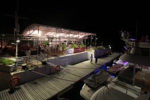 The Asia Yachting Evening Brokerage Boat Show was held on November 3 and 4 at the Aberdeen Boat Club Middle Island Facilities_3