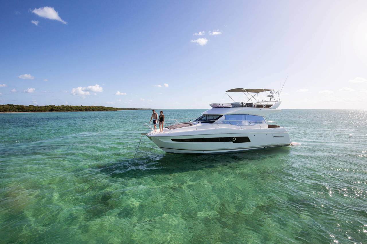 The Beneteau Group expands the dealership with Asia Yachting