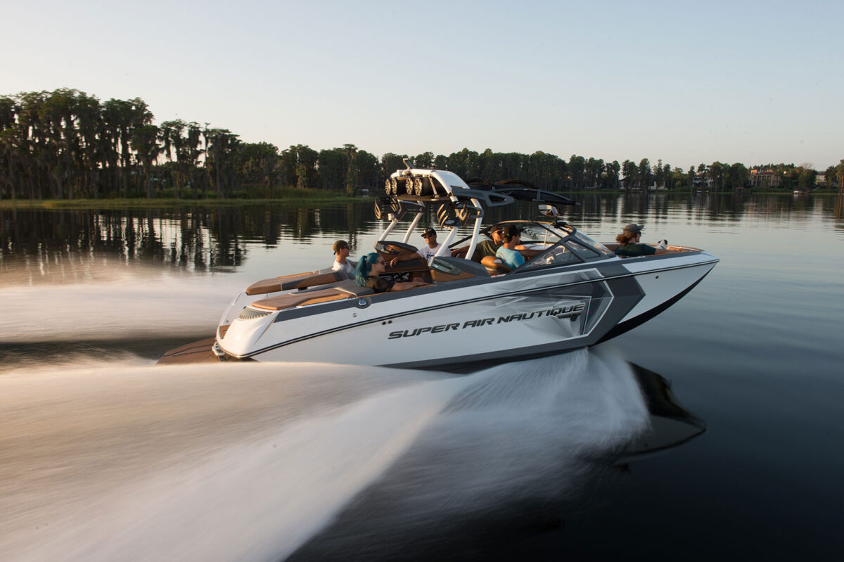 , The Super Air Nautique G23 Wins 2016 Best Towboat And New Model of The Year At New Zealand Boat Show