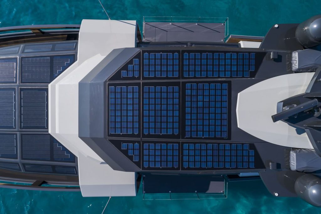 Arcadia 105 asia yachting