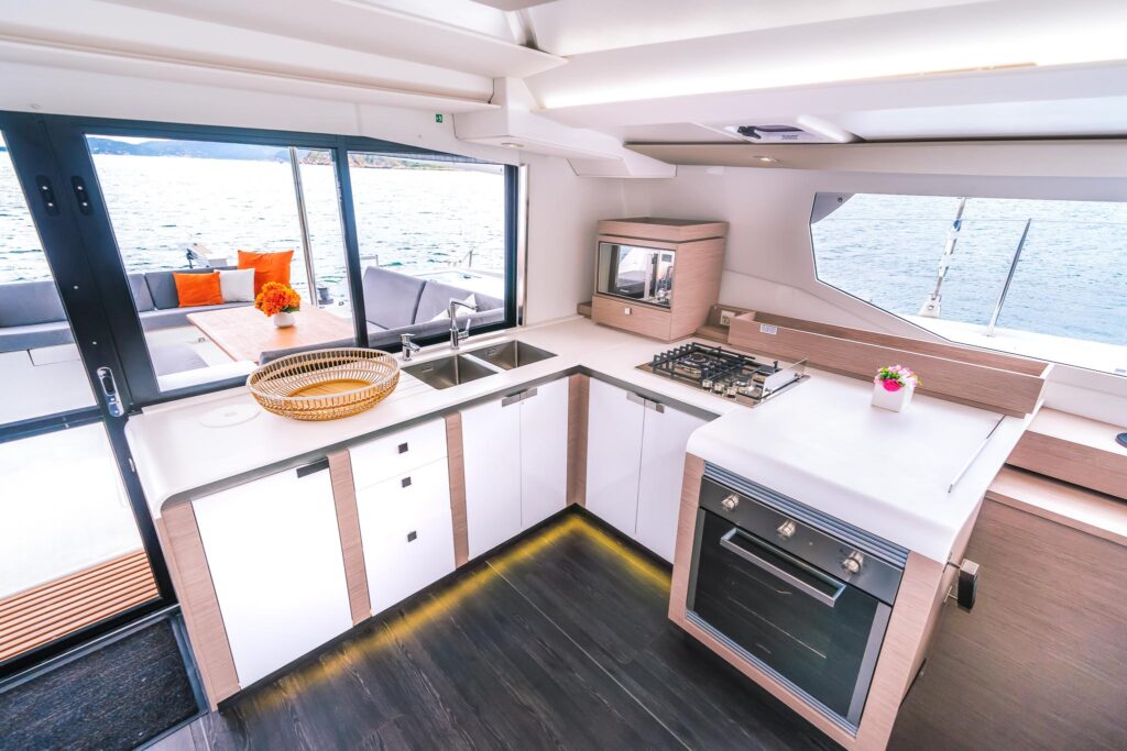 , New Arrival – Fountaine Pajot Tanna 47 is now in HK!