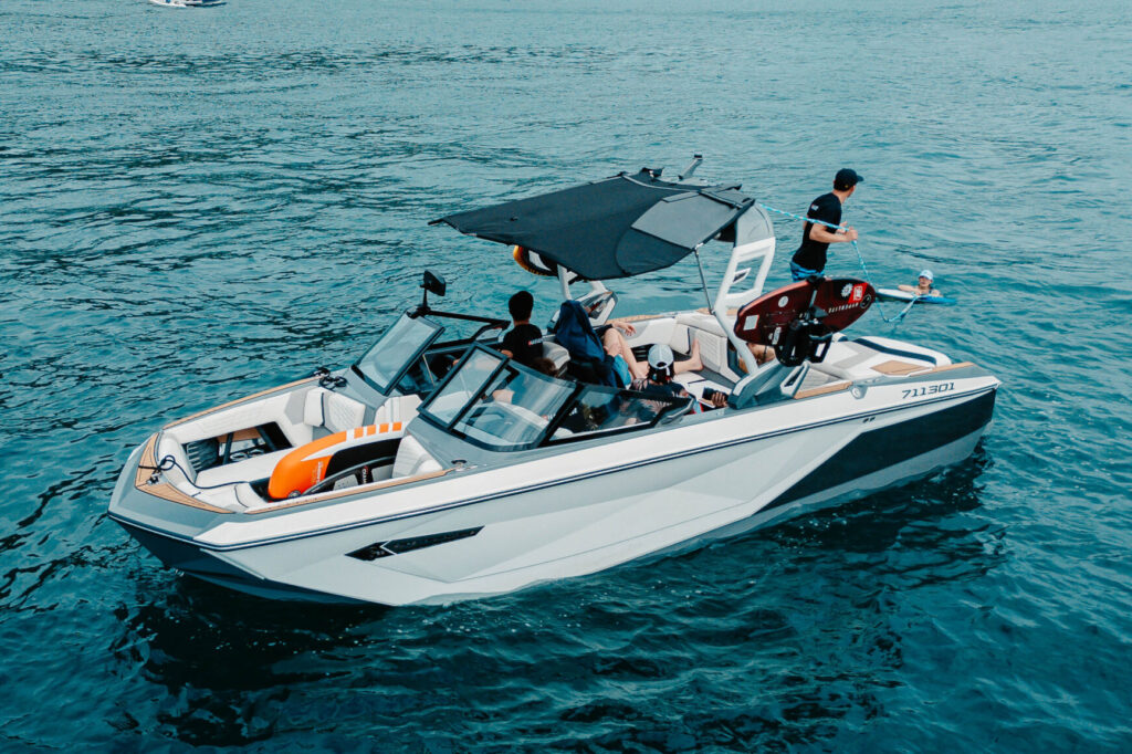 , Nautique Athletes Kick off Wake Surf Season at Exclusive Owners’ Day